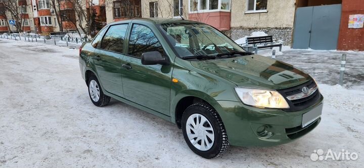 LADA Granta 1.6 МТ, 2013, 61 000 км