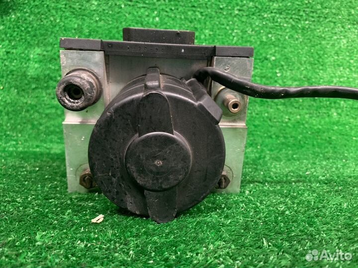 Блок ABS Land Rover Discovery L318 56D 4.0