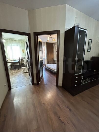 2-к. квартира, 56 м², 3/10 эт.