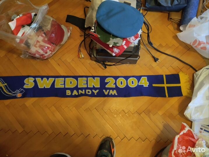 Шарф Sweden 2004