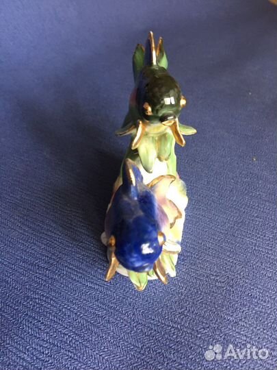 Фарфоровые статуэтки золотые рыбки новые