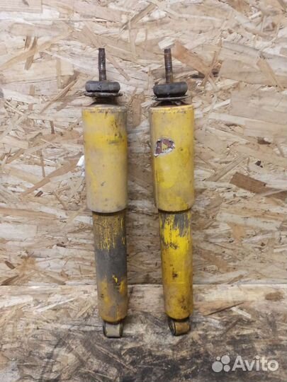 Передние амортизаторы Opel Frontera A C24NE