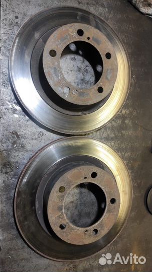 Диски тормозные передние Land Cruser 200