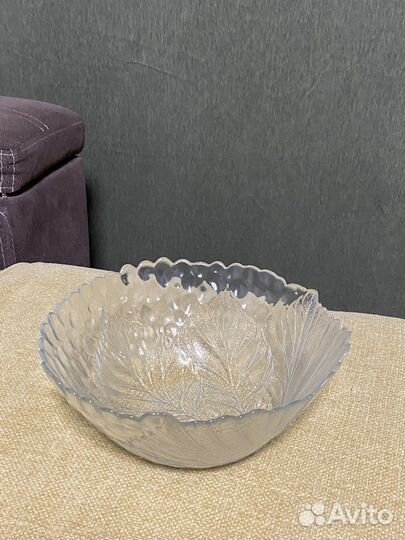 Стеклянная салатница