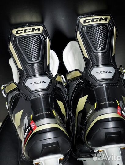 Коньки CCM tacks AS 570 SR