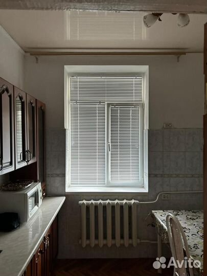 Жалюзи горизонтальные