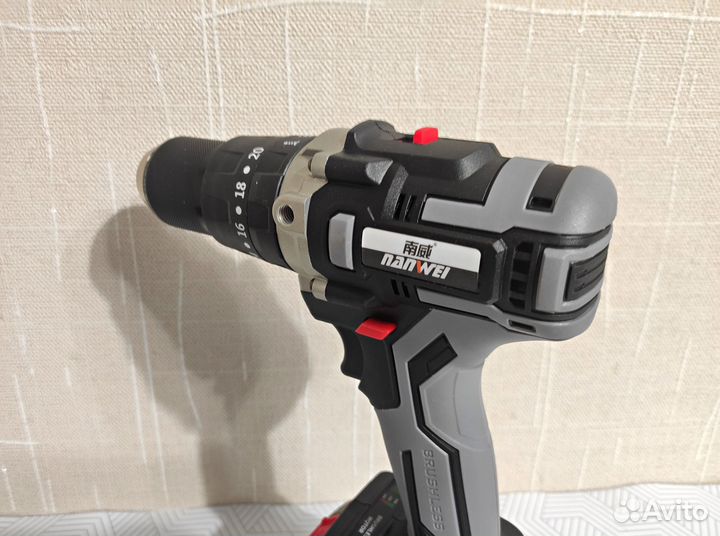 Шуруповерт Nanwei 6 Ач (Ледобур)