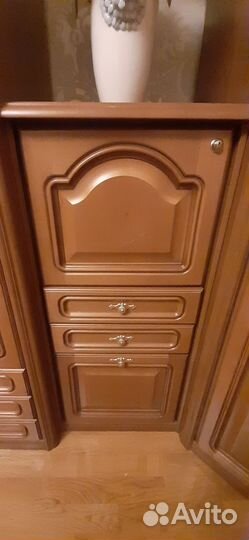 Стенка в гостиную бу