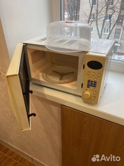 Микроволновая печь supra