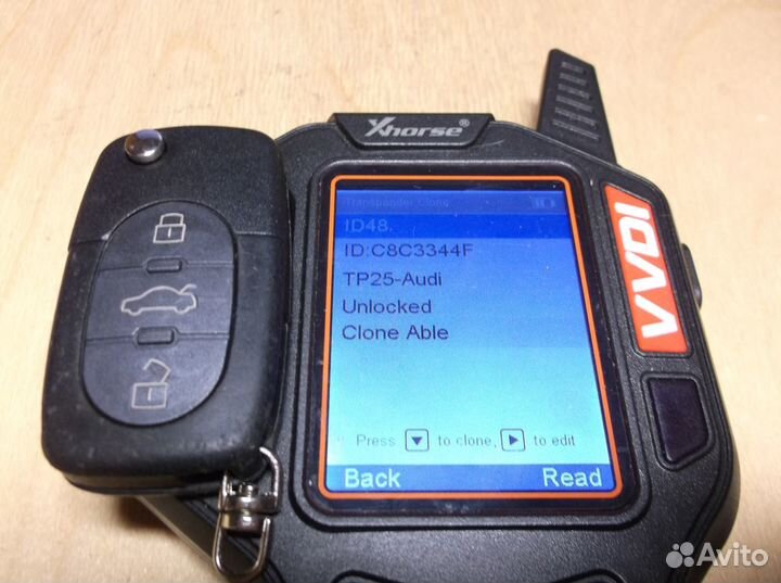 Audi A2/A4 8Z0 837 231 D чип ключ 3 кнопки temic