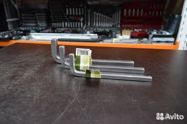 Ключ четырехгранный 12 мм