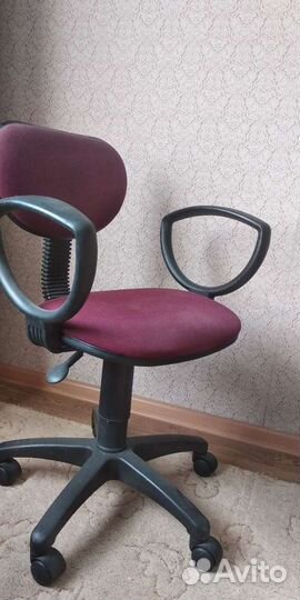 Компьютерное кресло