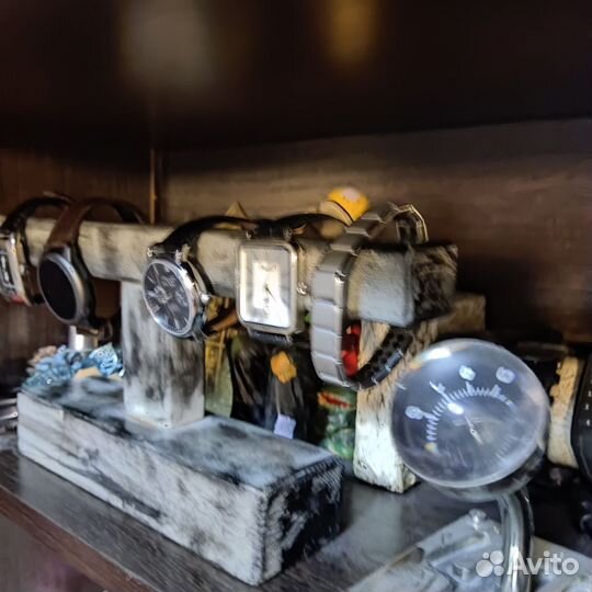 Подставка для часов