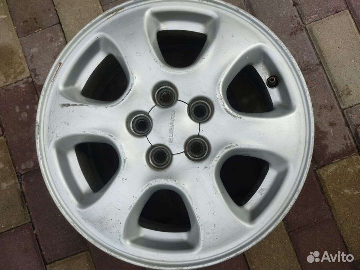 Автомобильные диски r15