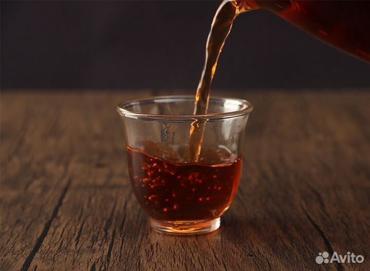 Чай Пуэр Шу прессованный крупнолистовой Китай