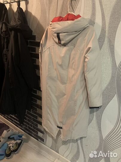 Куртка зимняя женская 42 44 размер,б/у