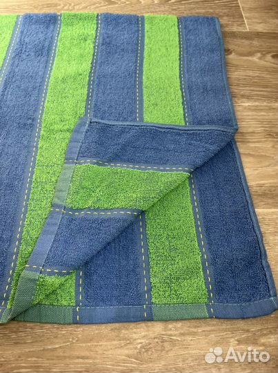 Новые махровые полотенца