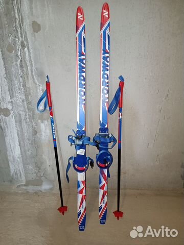 Детский лыжный комплект
