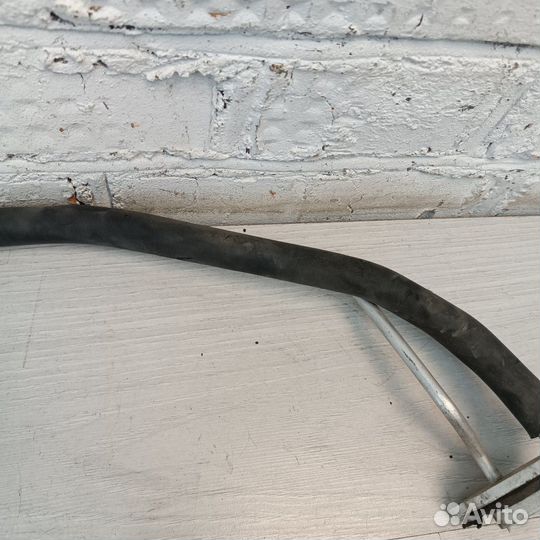 Трубка кондиционера Hyundai Grand Starex TQ D4CB