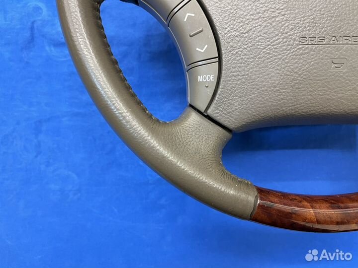 Руль с косточкой под дерево Toyota Camry 35