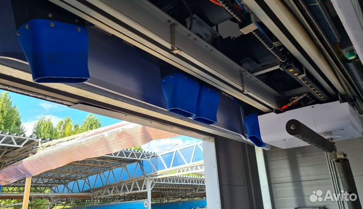 Робот автомойка