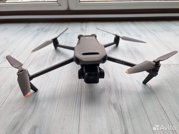 DJI mavic 3 серый