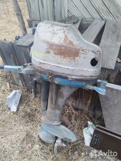 Лодочный мотор вихрь