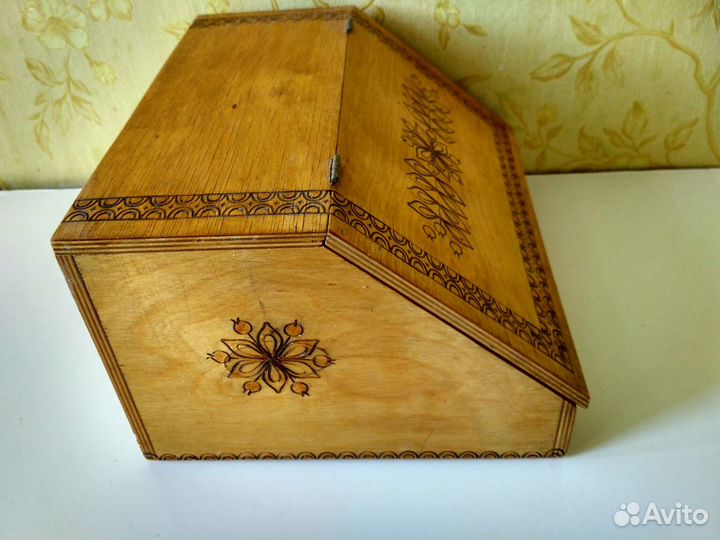 Хлебница деревянная