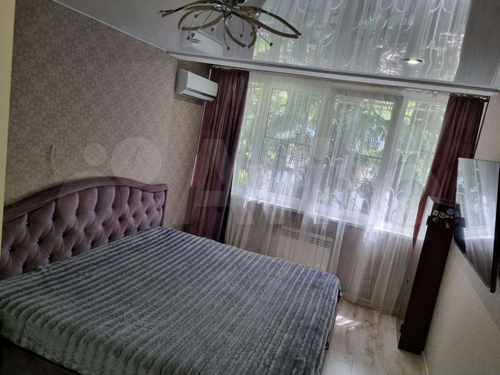 2-к. квартира, 60 м², 1/5 эт.