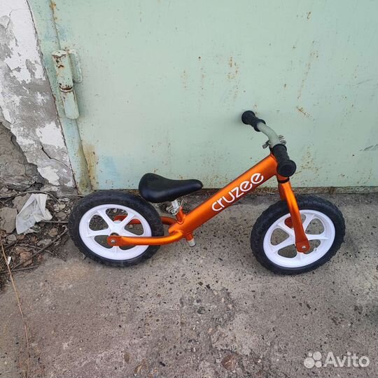 Беговел cruzee