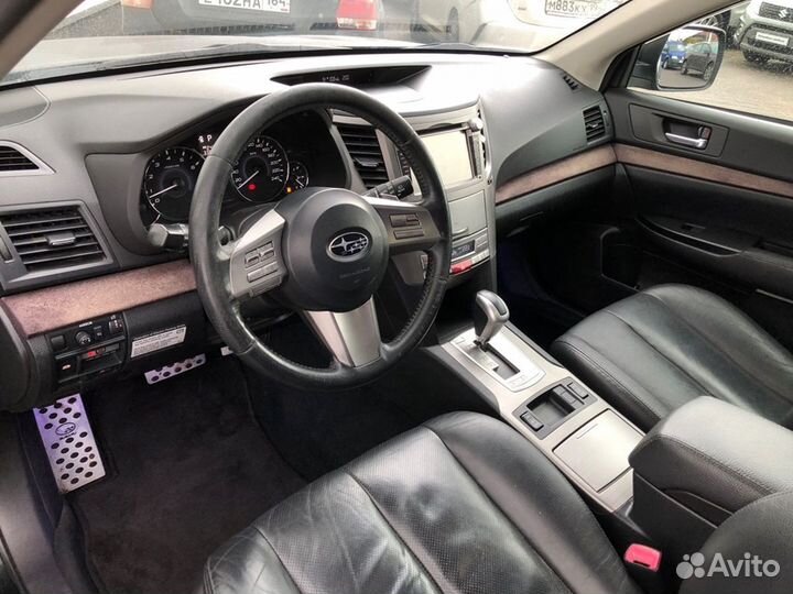 Subaru Outback 2.5 CVT, 2010, 335 128 км