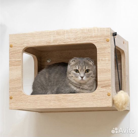 Настенная лежанка домик для кошки