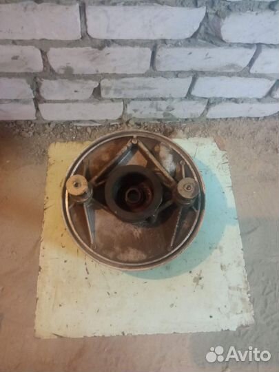 Тормозной барабан, поворотники.Мотоцикл Иж Ю5