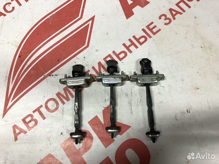 Ограничитель задней двери для Opel Mokka 2013