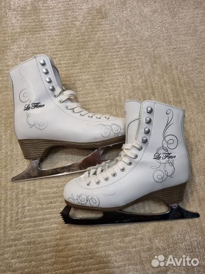 Коньки фигурные 38 размер