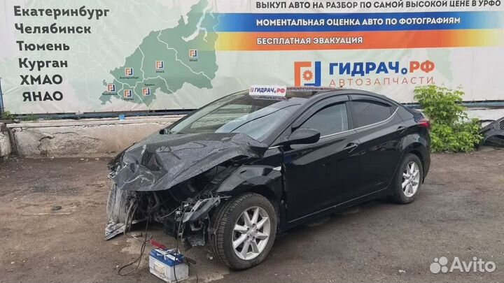 Фонарь задний внутренний правый Hyundai Elantra (MD) 92404-3X220