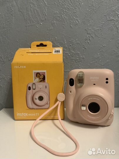 Фотоаппарат от instax mini 11