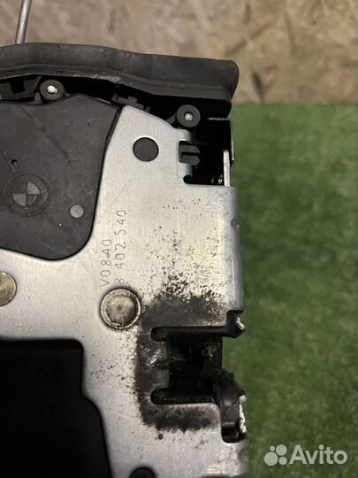 Замок двери передний правый bmw x5 e53