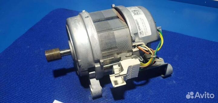 Двигатель стиральной машины Zanussi