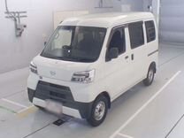 Daihatsu Hijet 0.7 AT, 2021, 50 000 км, с пробегом, цена 640 000 руб.