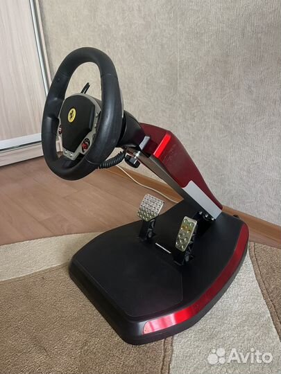 Игровой руль Thrustmaster Ferrari Wireless GT