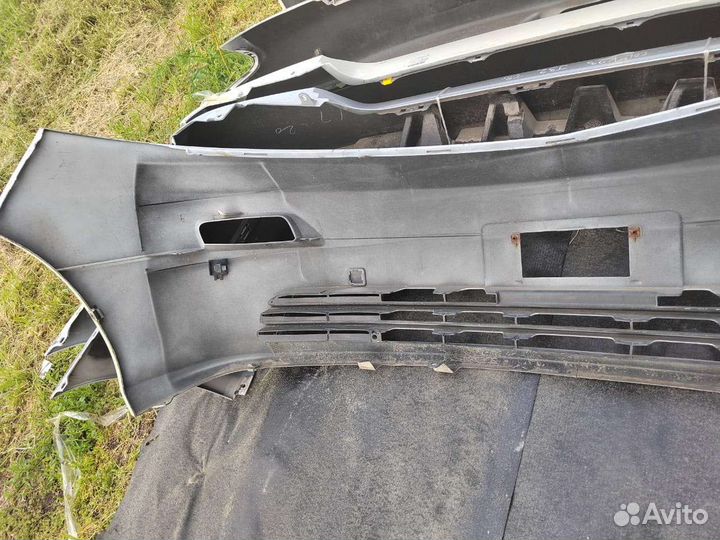 Бампер на Toyota alphard 1 поколение