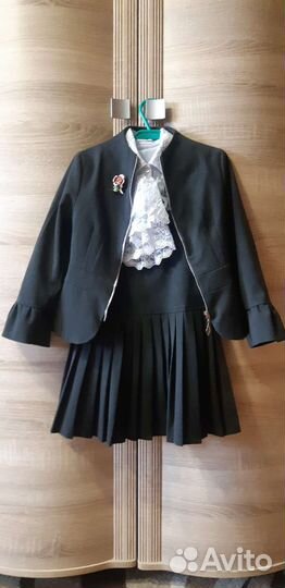 Школьная форма для девочки серая