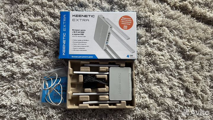 Wi-Fi роутер Keenetic Extra KN-1711