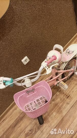 Велосипед для девочки 2-4 колесный