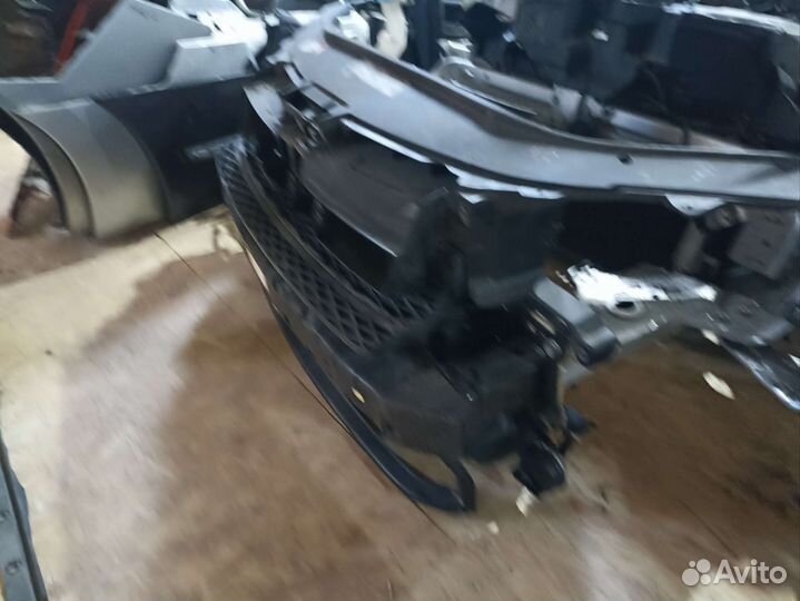 Панель радиаторов Volkswagen Passat b6