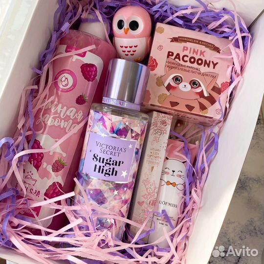 Подарочный бокс набор косметики