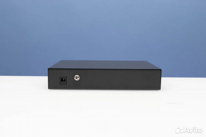 Коммутатор 5*2,5 Gb (MokerLink 2G041G)