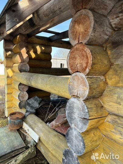 Сруб дома или бани