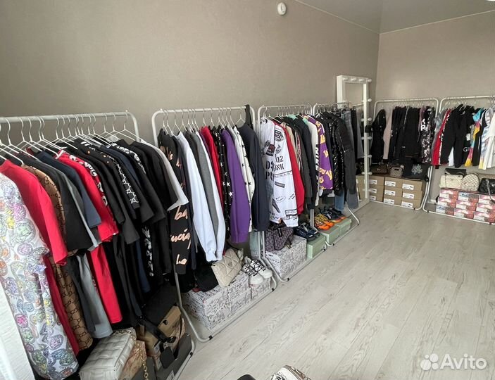 Оптовая продажа женской одежды обуви сумок аксессу